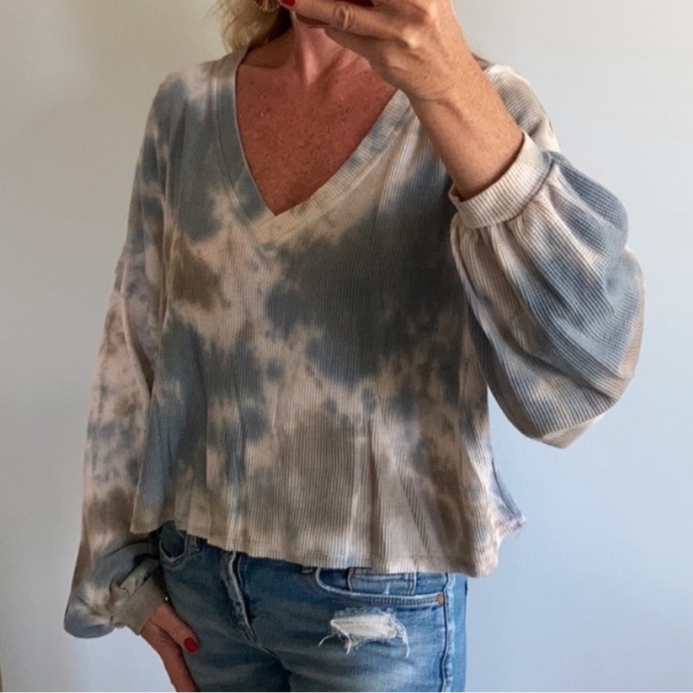 Cropped, Blue & Grey Tie Dye Top - Picture 5 of 8